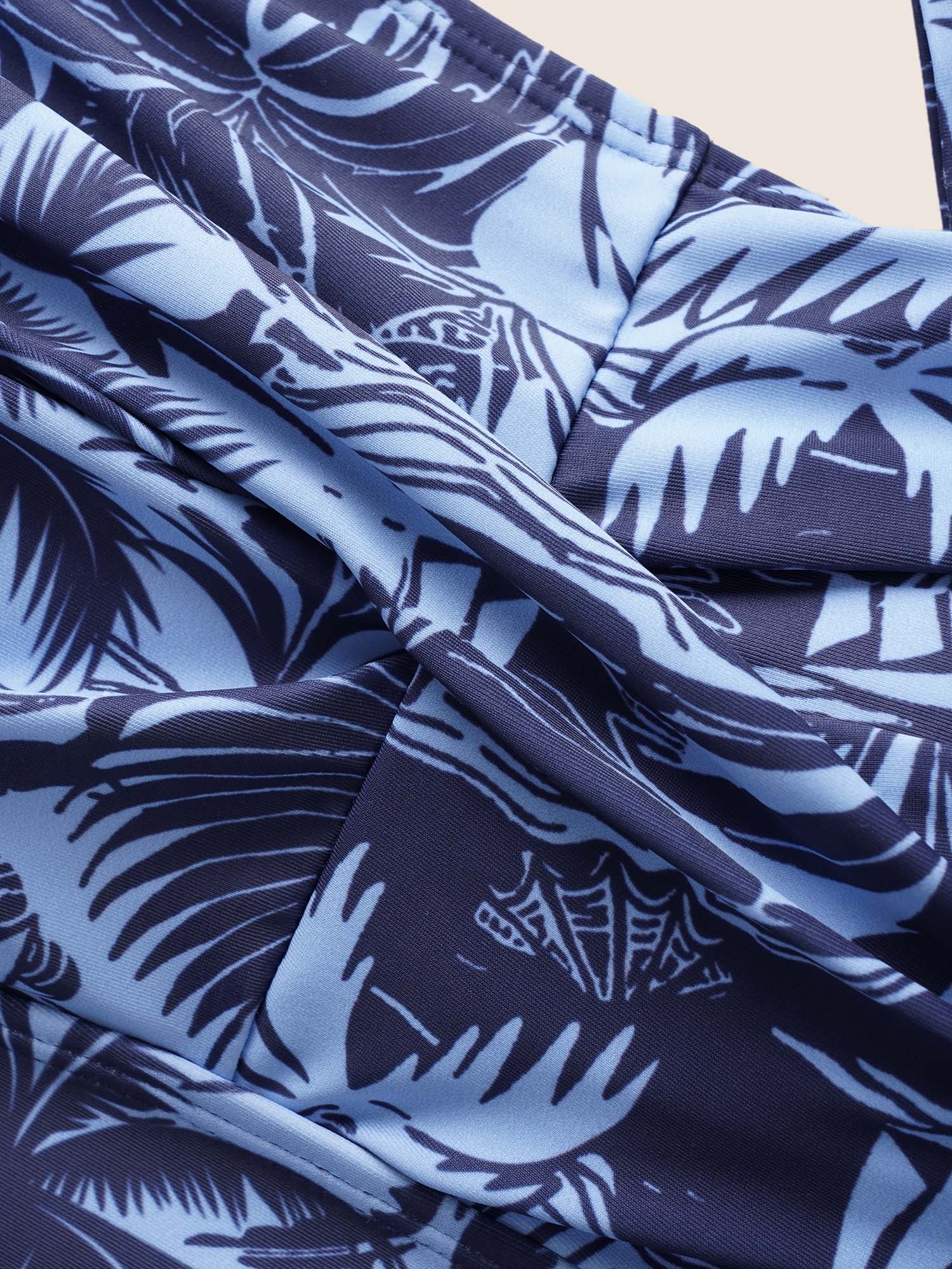 Heart Neckline Tropical Print Crossover Swim Top