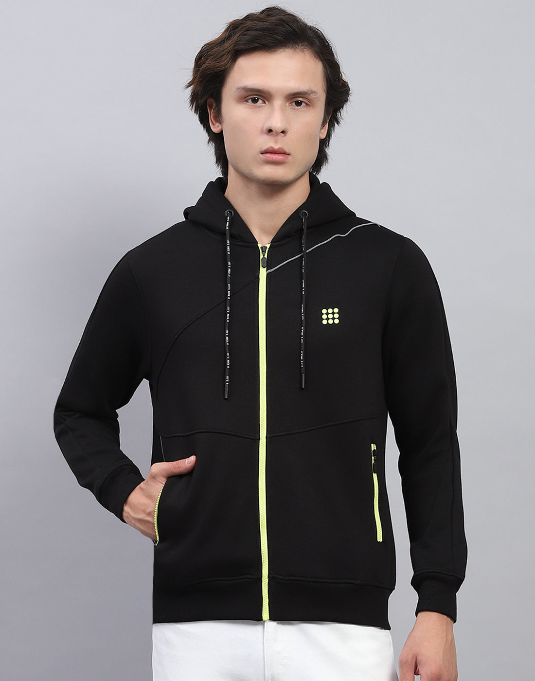 Men Black Solid Hooded Full Sleeve Sweatshirt