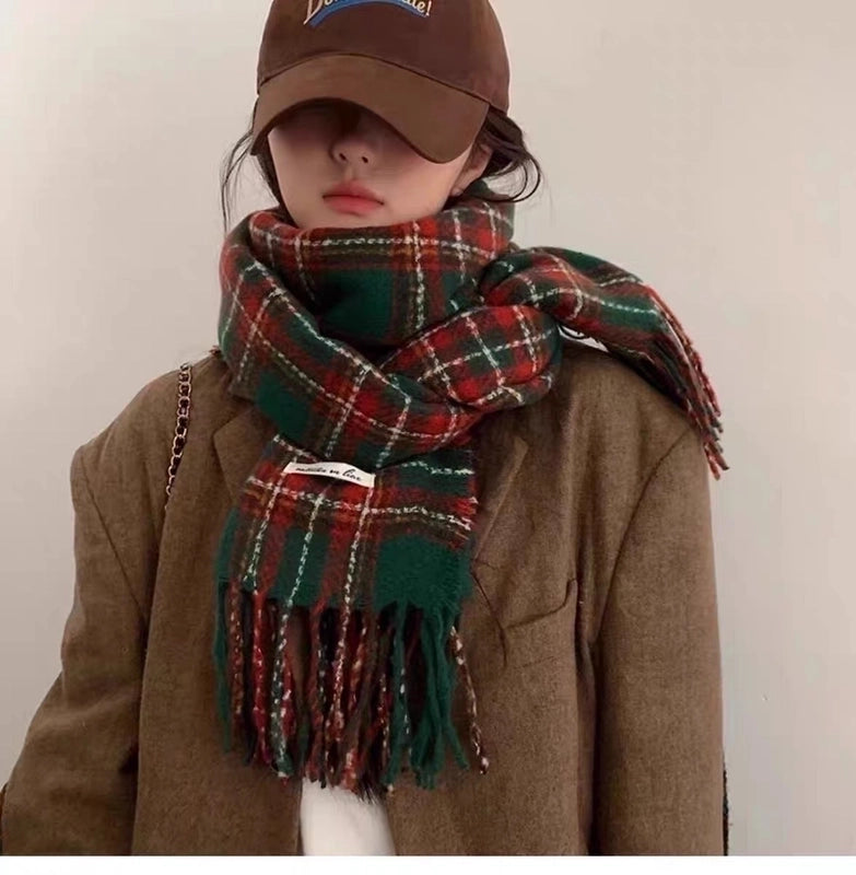 New Plaid Autumn And Winter White Scarf Women's  Atmosphere Warm Soft Tassel Shawl Scarf