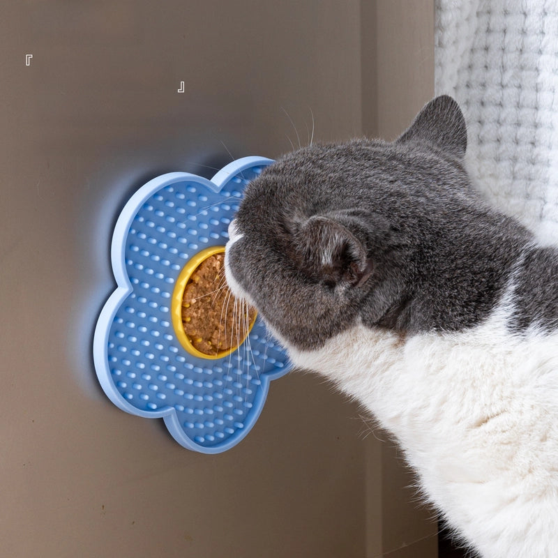 New Pet Lick Pad Sunflower Two-color Silicone Pet Lick Plate Cute Cat Dog Pet Supplies