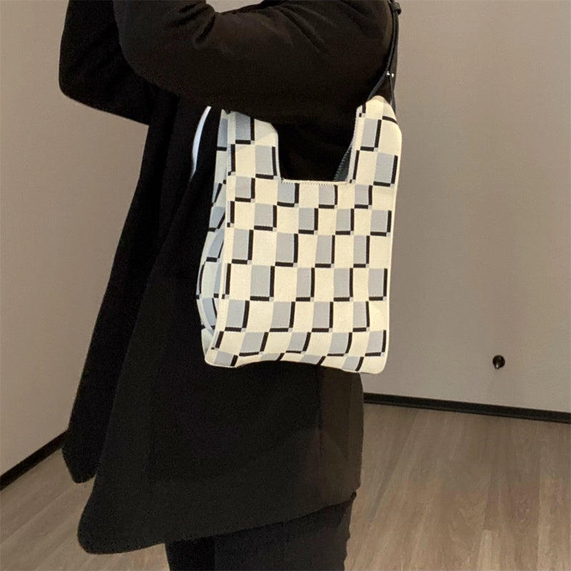 Women's Small Knit Printing Lattice Flower Elegant Classic Style Square Open Handbag