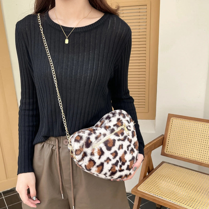 Women's Small All Seasons Pu Leather Heart Shape Leopard Classic Style Heart-shaped Zipper Shoulder Bag