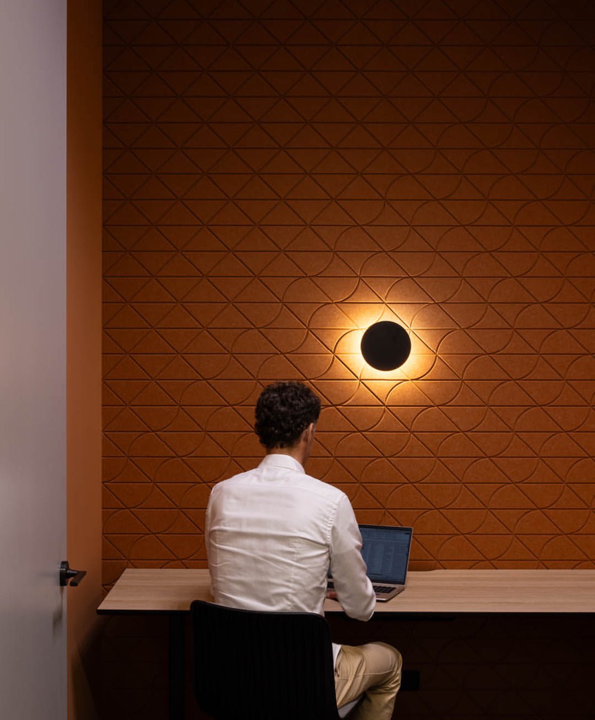 Modern LED Wall Light