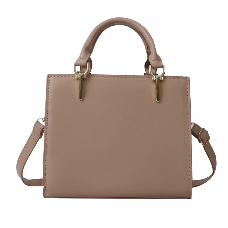 Women's Pu Leather Solid Color Vintage Style Classic Style Square Zipper Shoulder Bag
