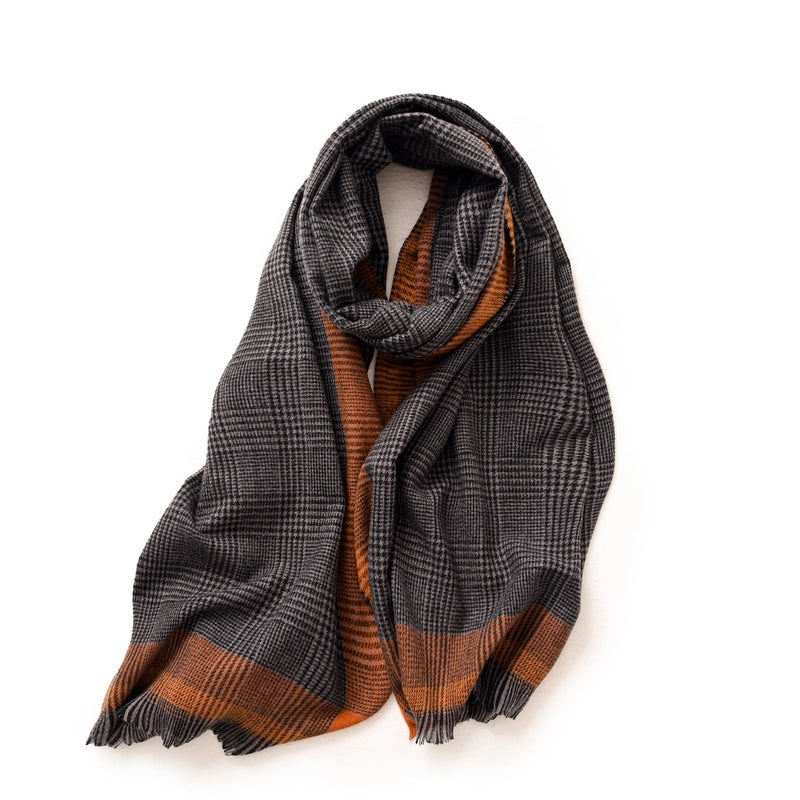 Women's Casual Minimalist Plaid Polyester Scarf