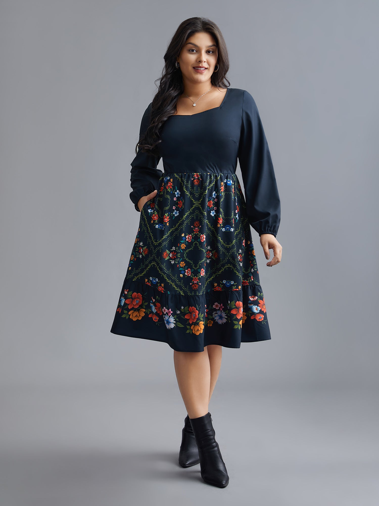 Floral Printed Heart neckline Lantern Sleeve Dress