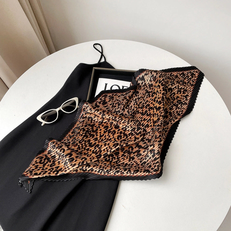 Women's Elegant Lady Leopard Polyester Tie-dye Silk Scarf