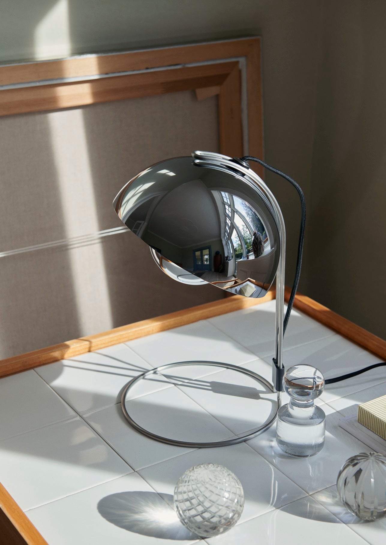 Tradition Flowerpot VP4 table lamp