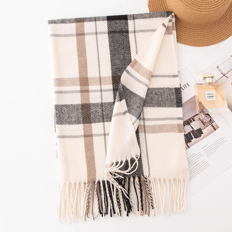 Women's Elegant Minimalist Plaid Imitation Cashmere Tassel Scarf