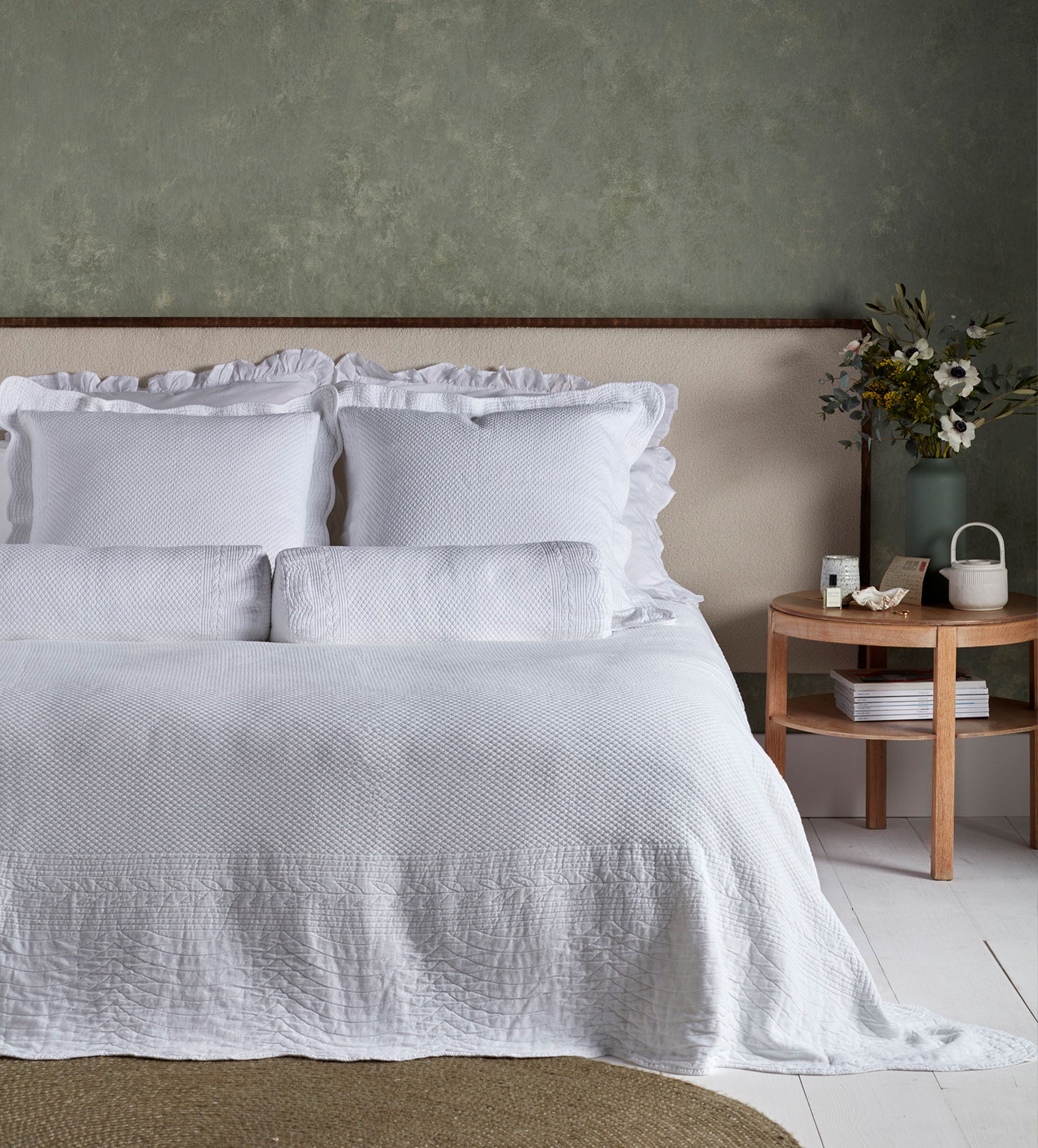 White Verity 100% Cotton Bedspread
