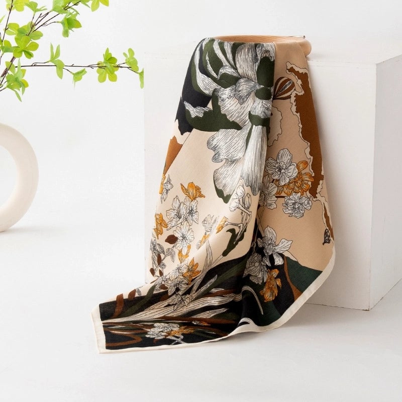 Women's Retro Plaid Flower Satin Silk Scarf