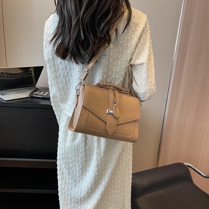Women's Small All Seasons Pu Leather Classic Style Handbag