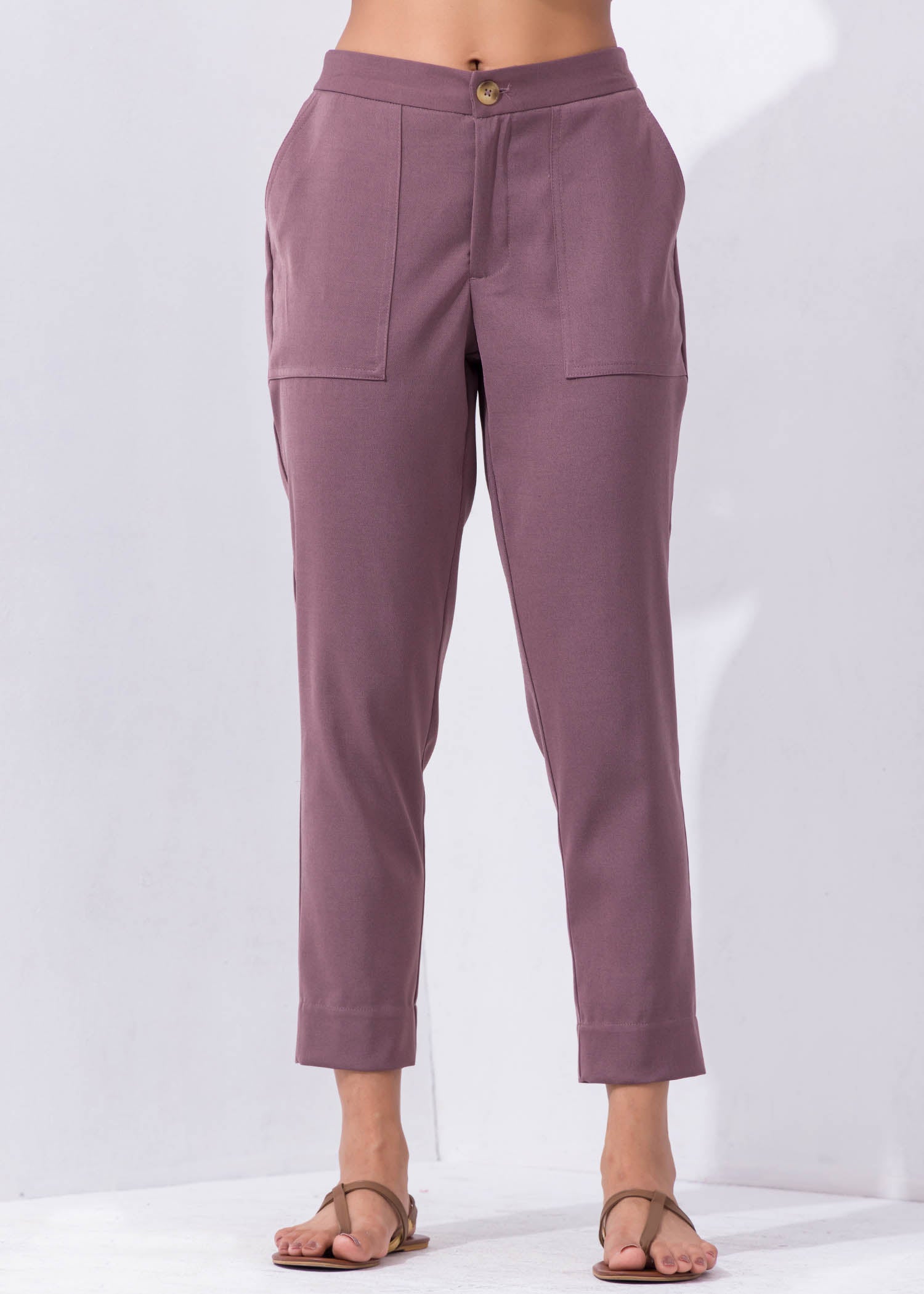 Basic Pant With Front Pockets