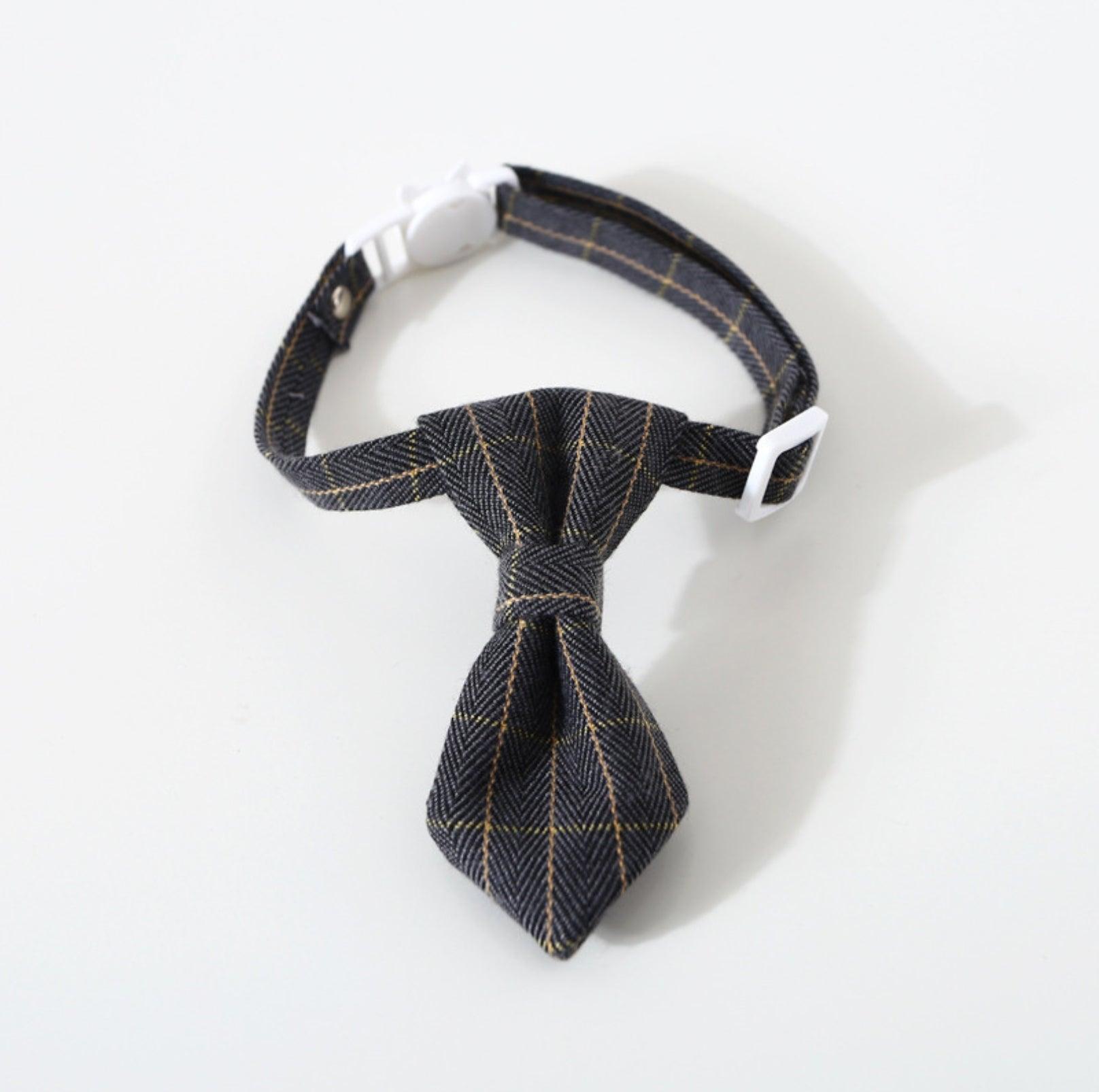 Pet Adjustable Bow/Tie Collar with Plaid Pattern