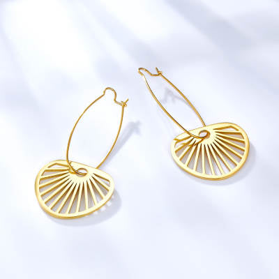 Dangled shell hoops - Silver