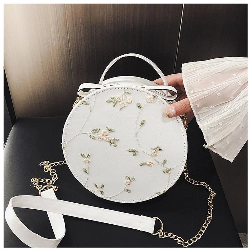 Women's All Seasons Pu Leather Flower Vintage Style Heart-shaped Zipper Handbag