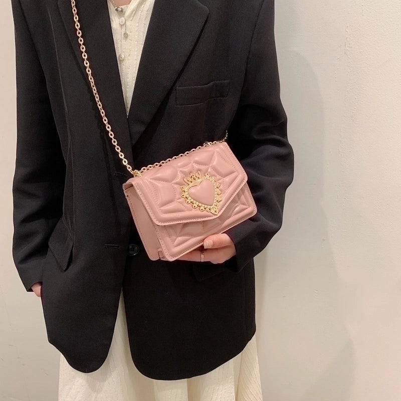 Women's Small Pu Leather Heart Shape Solid Color Fashion Square Magnetic Buckle Crossbody Bag