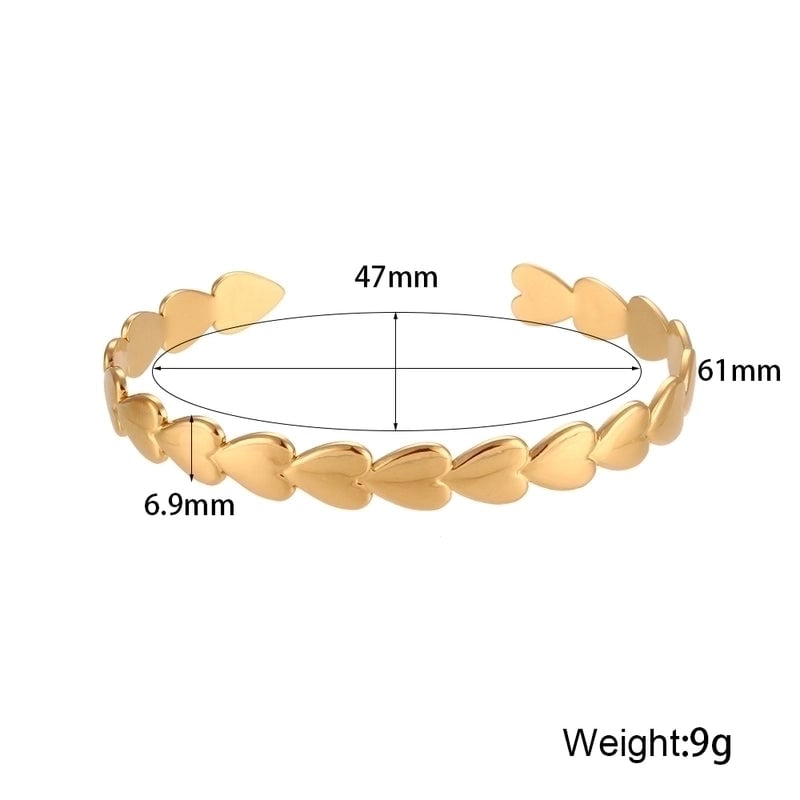 Retro Stripe Heart Shape 304 Stainless Steel 18K Gold Plated Bangle In Bulk