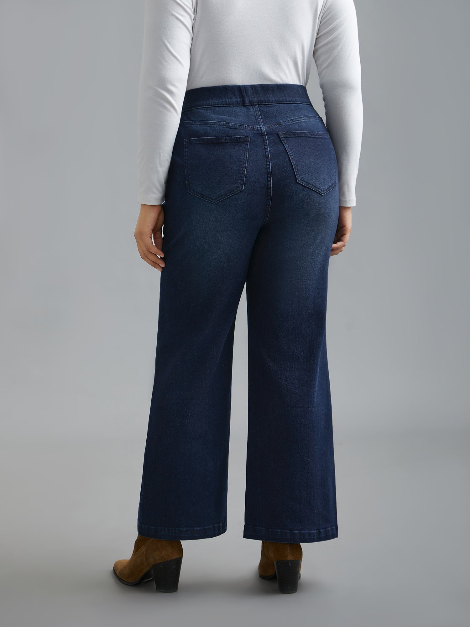 Elastic Waist Pocket Bootcut Jeans