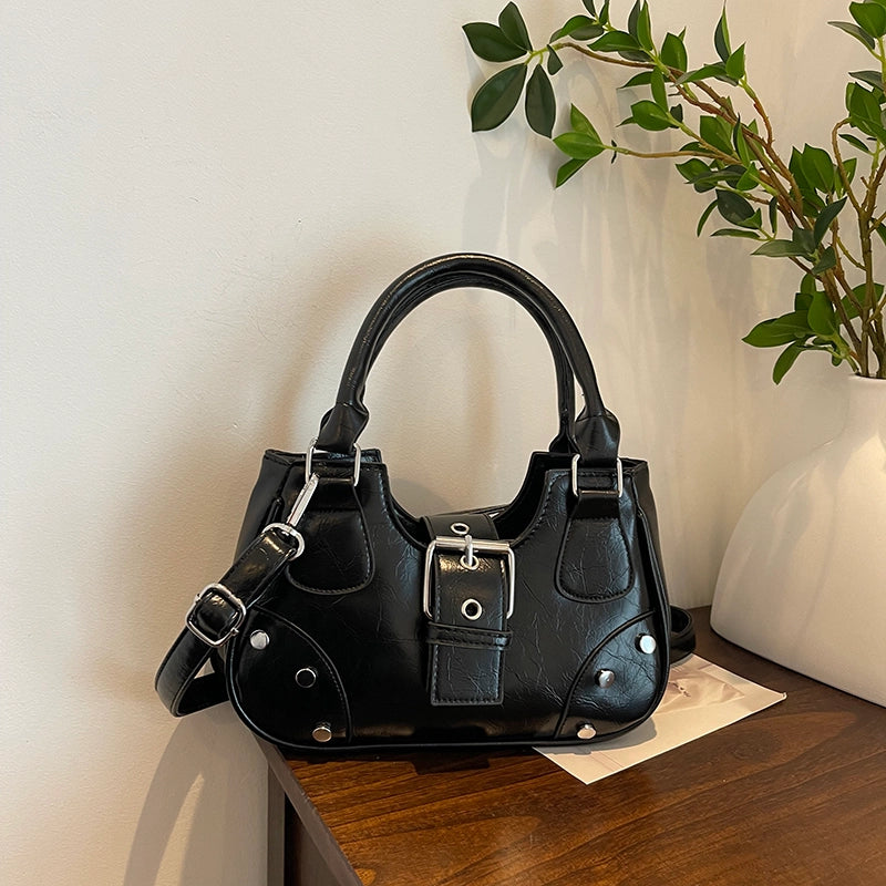 Women's Medium Pu Leather Solid Color Streetwear Pillow Shape Zipper Crossbody Bag