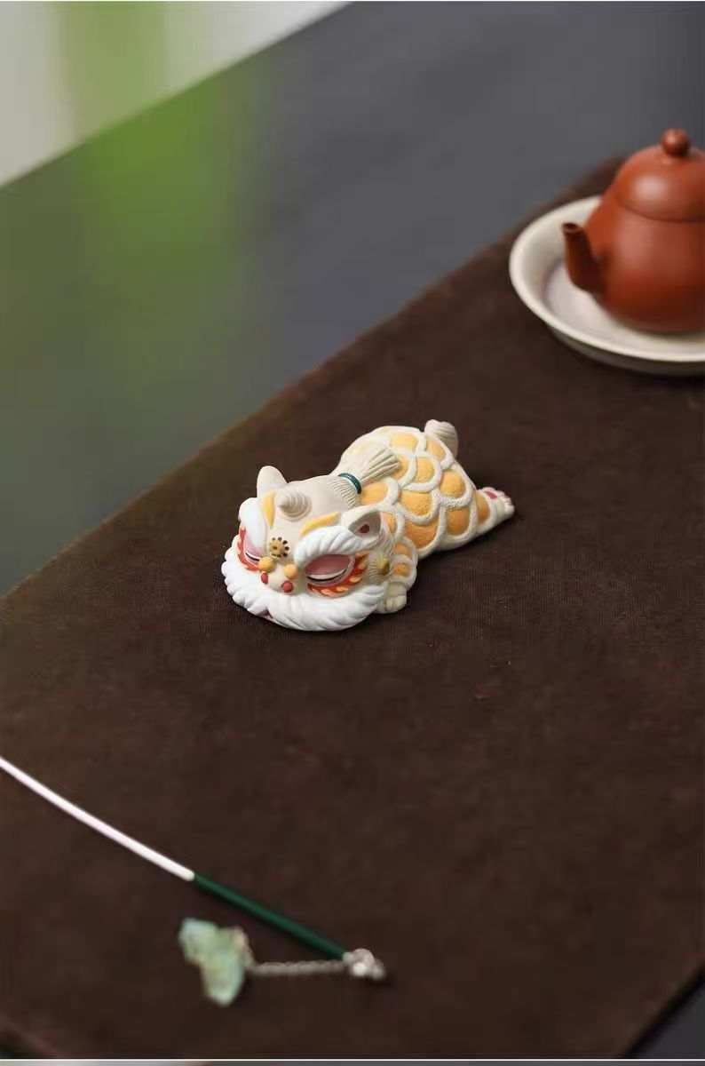 Yixing Purple Clay Awakened Lion