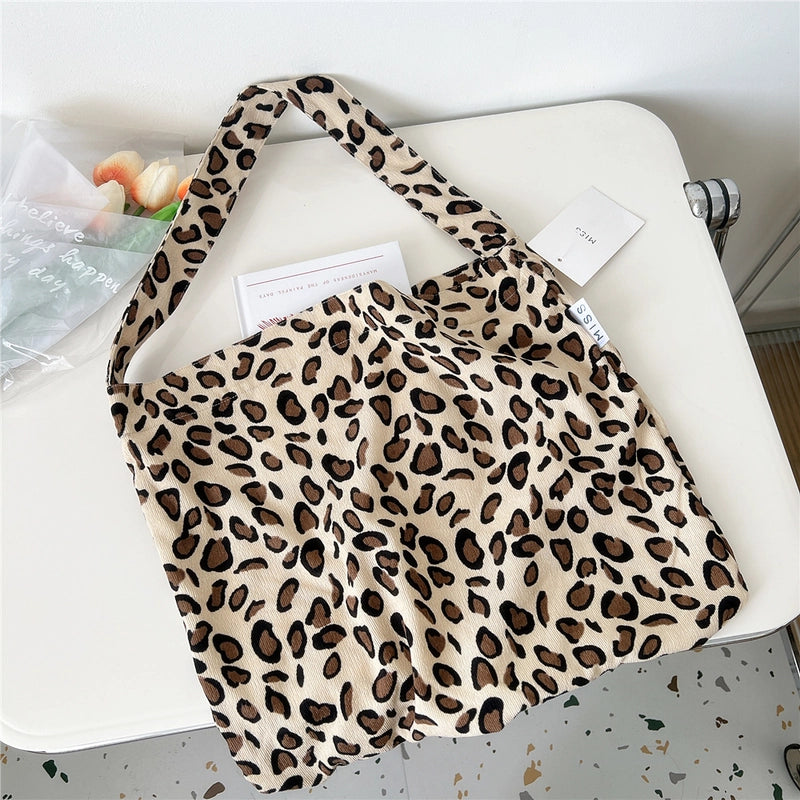 Women's Medium Polyester Flower Leopard Sexy Pillow Shape Open Underarm Bag