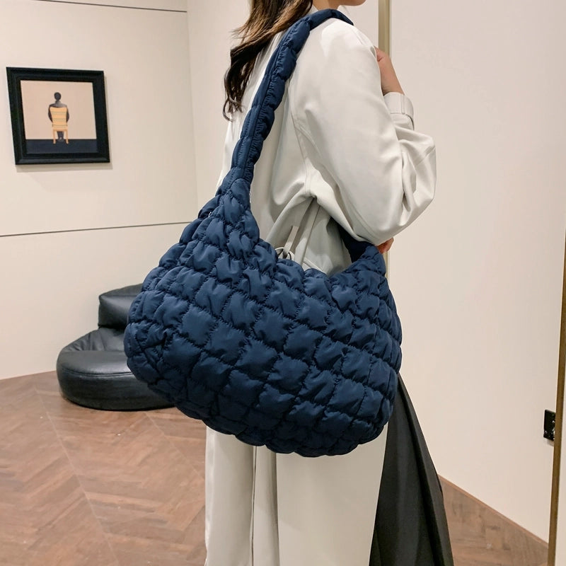 Women's Nylon Embroidery Thread Vintage Style Classic Style Sewing Thread Square Zipper Tote Bag