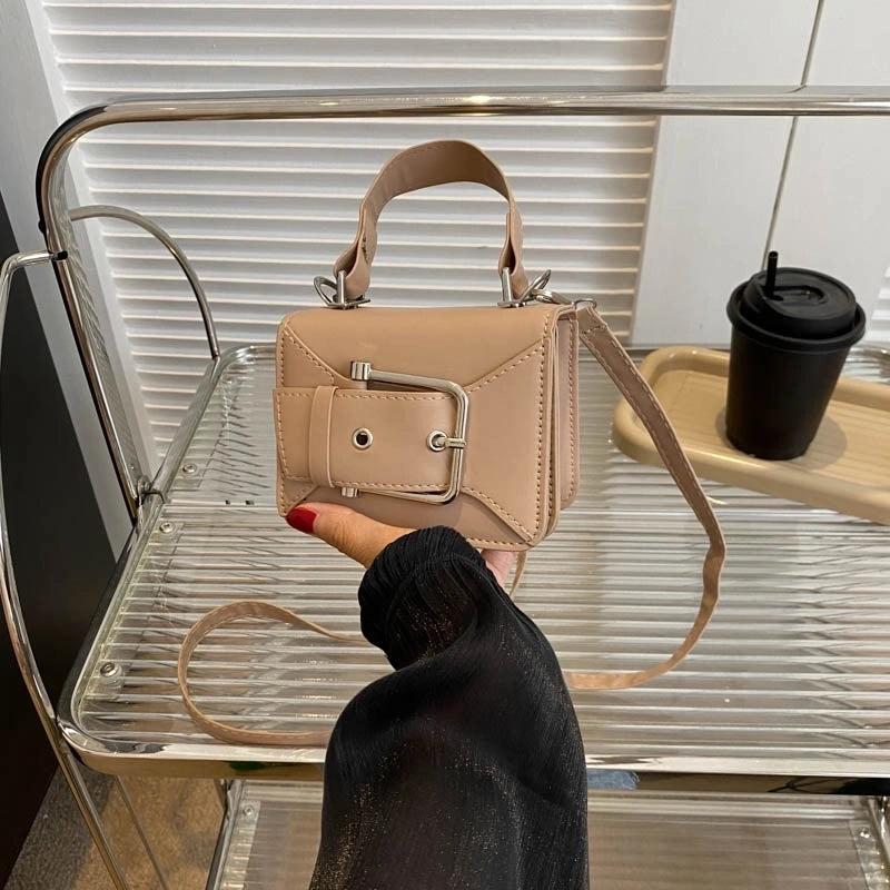 Women's All Seasons Pu Leather Solid Color Streetwear Square Magnetic Buckle Handbag