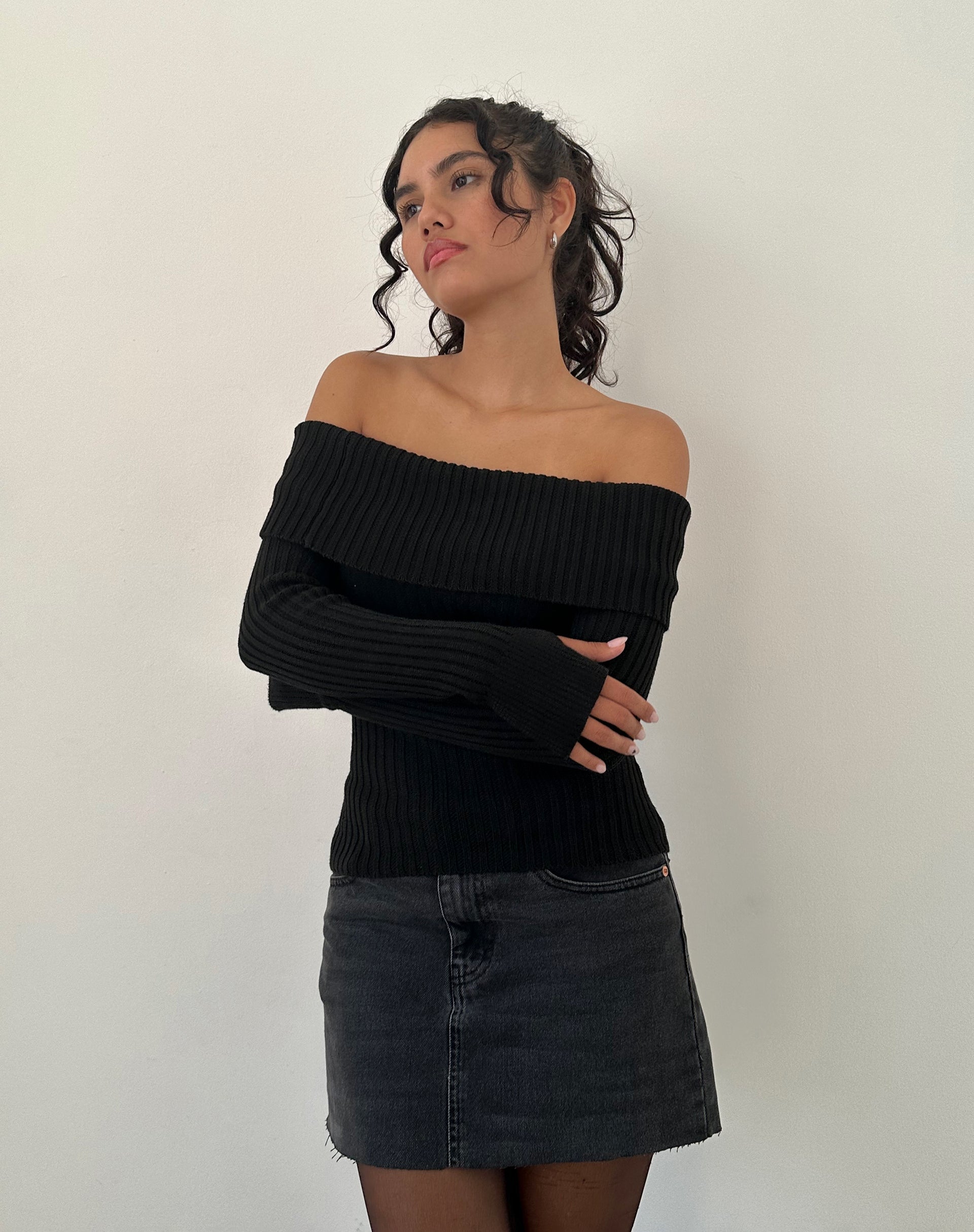 Circe Off-Shoulder Long Sleeve Knit Top in Black