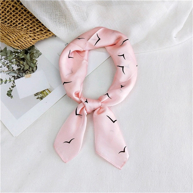 Women's Minimalist Printing Satin Silk Scarf