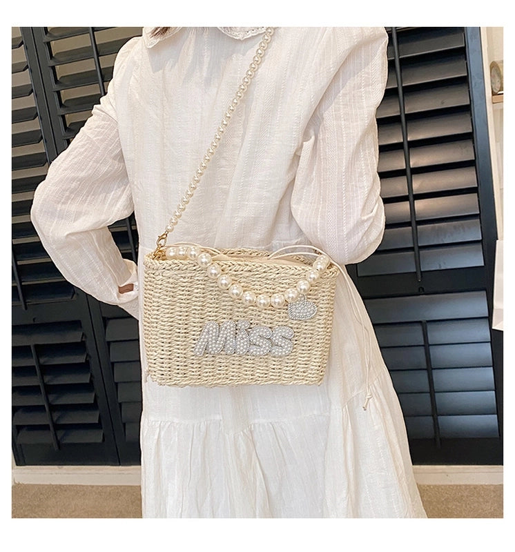 Women's Medium Straw Letter Solid Color Vacation Beach Beading Weave String Straw Bag