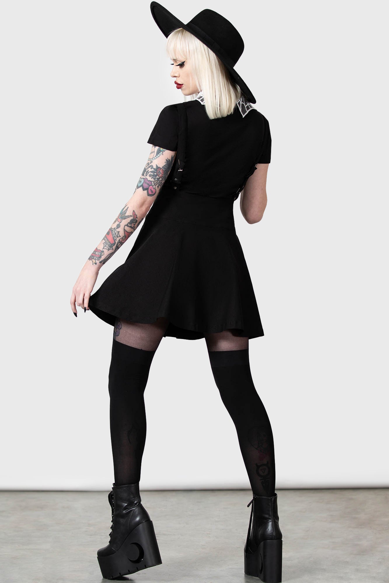 Study Hell Suspender Skirt [B]