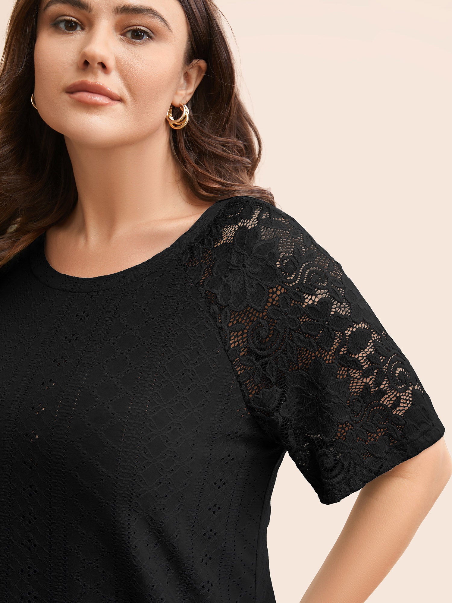 Solid Broderie Anglaise Lace Raglan Sleeve T-shirt