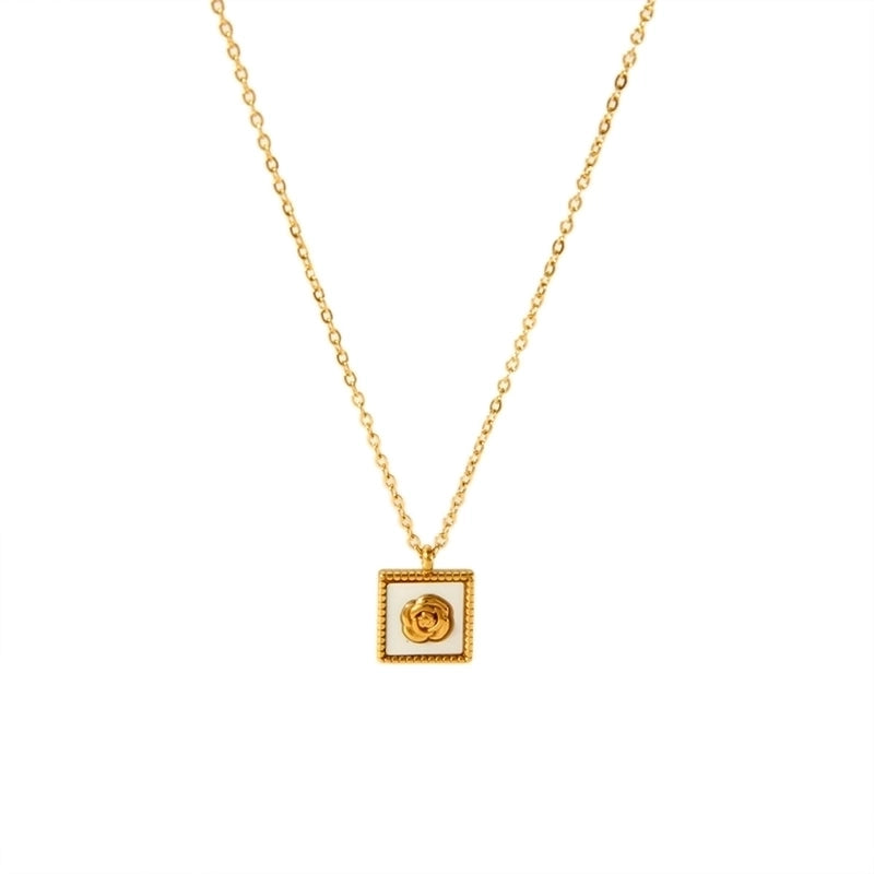 304 Stainless Steel Gold Plated Minimalist Classic Style Plating Solid Color Pendant Necklace