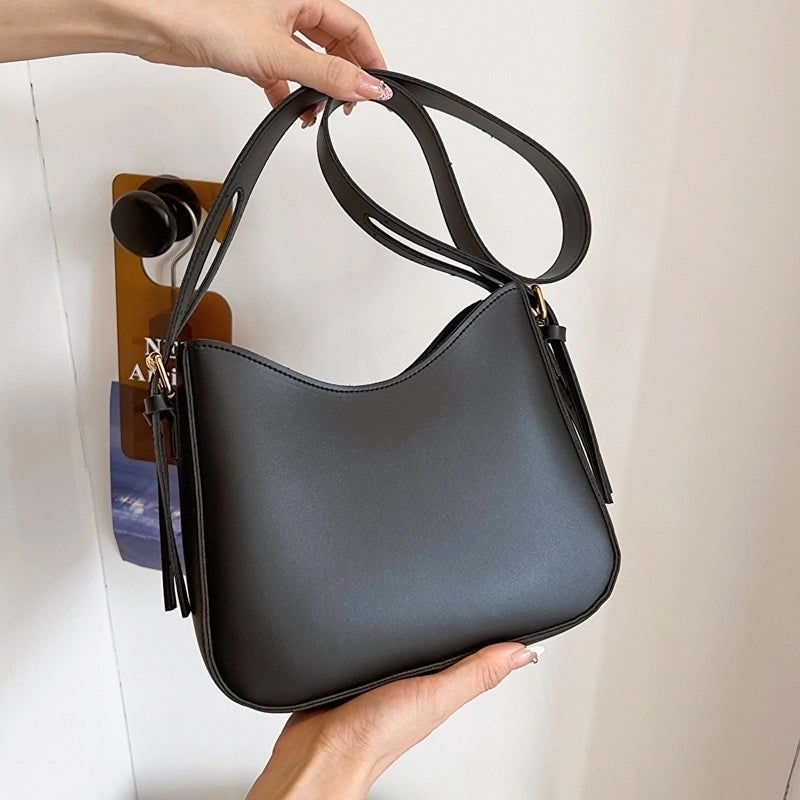 Texeled Bag Women's Summer New Fashionable Western Style Shoulder Underarm Bag Shoulder Crossbody Texeled Bucket Bag