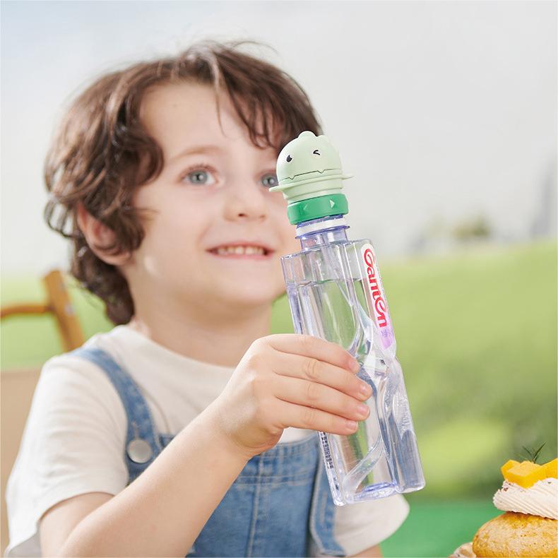 👼Children Beverage & Water Bottle Straw Lid