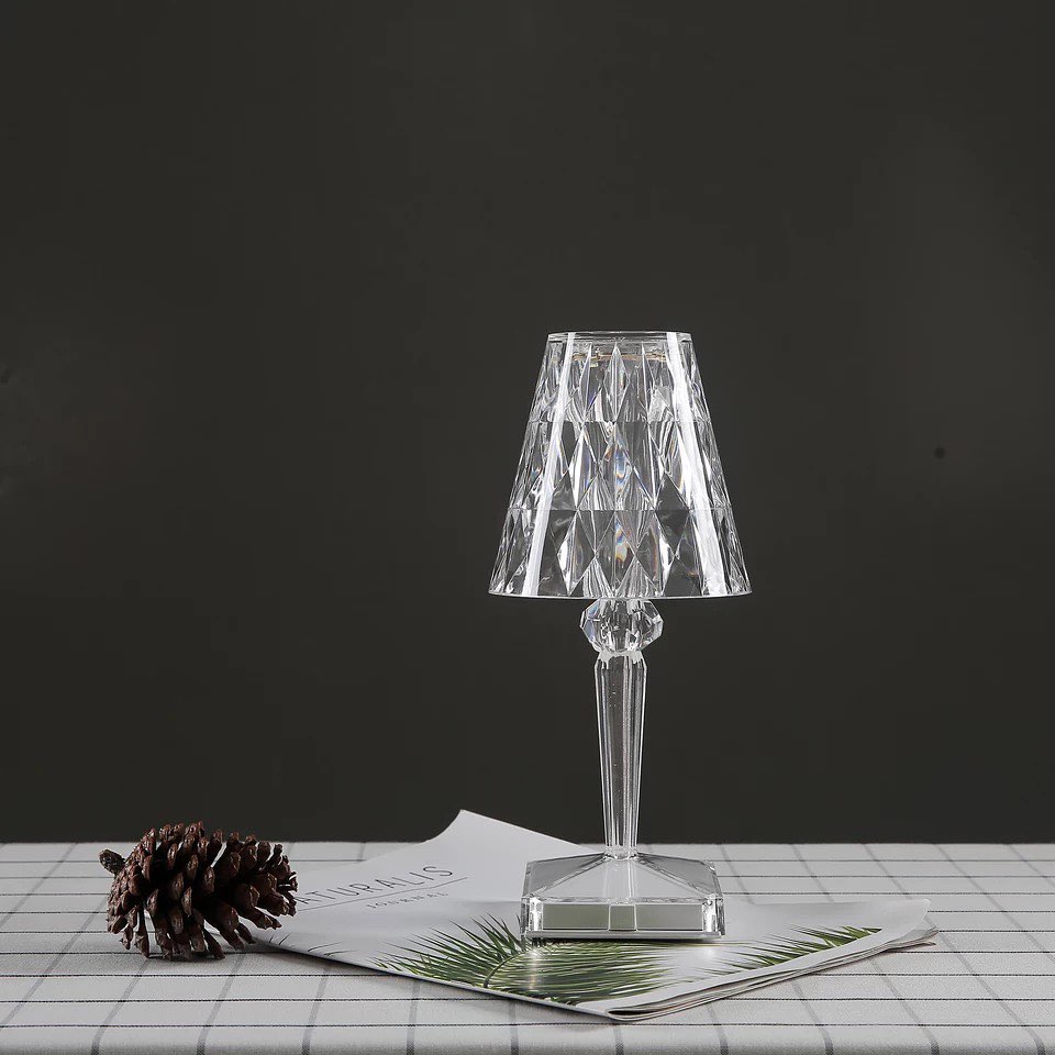 Crystal Table Lamp with Diamond-Cut Shade - USB