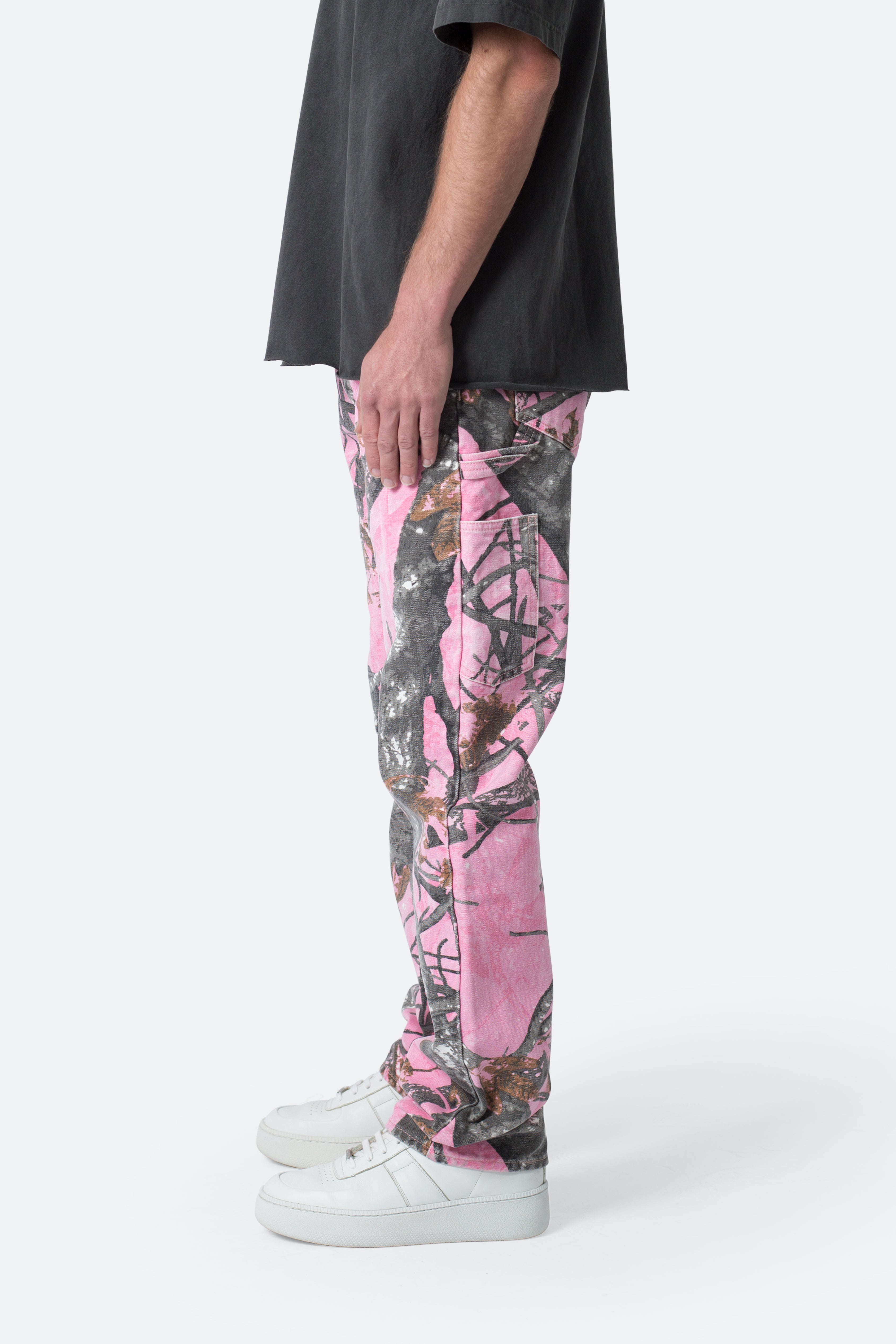 V603 Camo Carpenter Pants - Pink