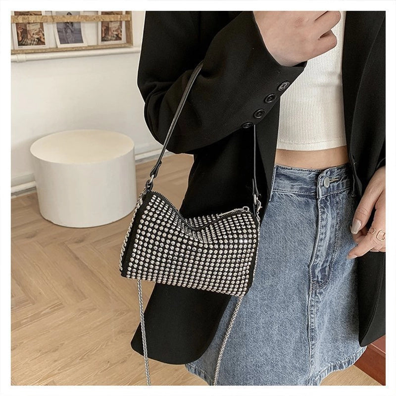 Women's All Seasons Pu Leather Solid Color Streetwear Square Zipper Shoulder Bag