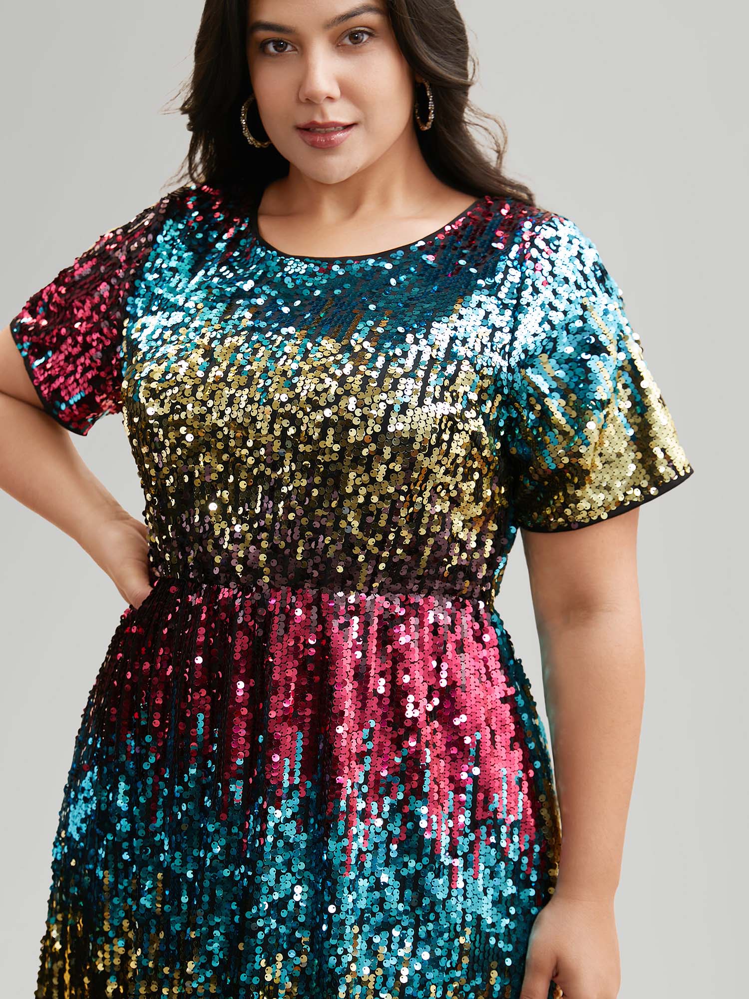 Round Neck Ombre Sequin Dress