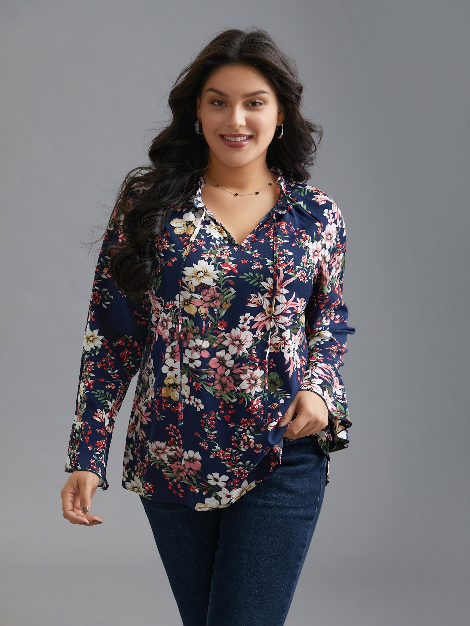 Floral Tie Knot Flutter Sleeve Blouse