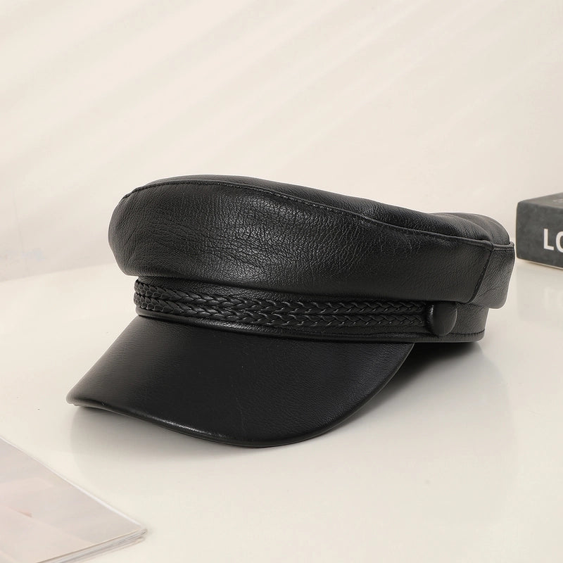 Women's Minimalist Korean Style Solid Color Belt Buckle Curved Eaves Newsboy Cap
