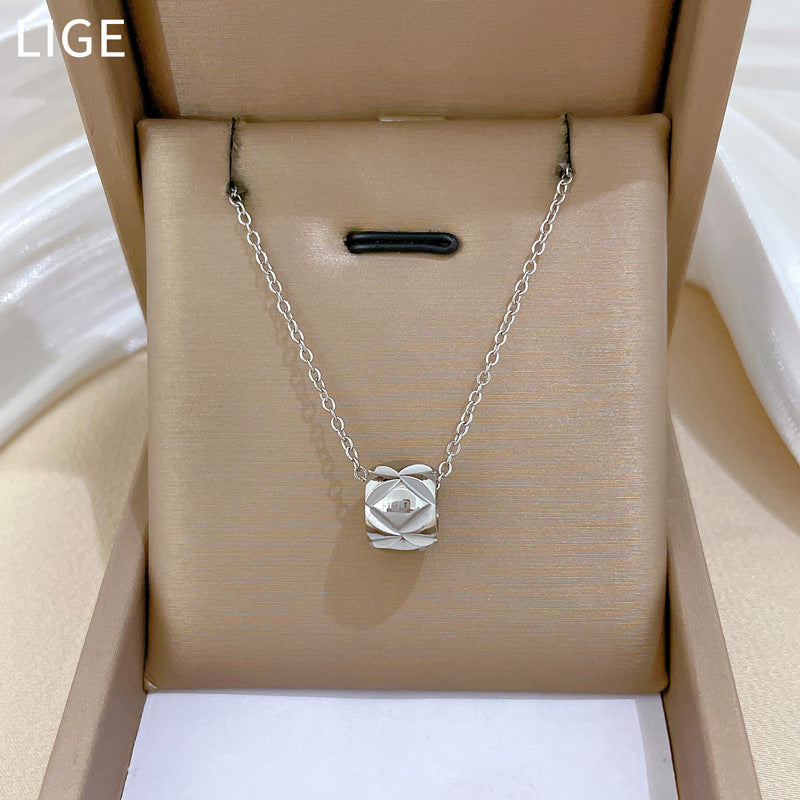 Small Waist Crack Furnace Real Gold Necklace Female Ins Clavicle Chain With