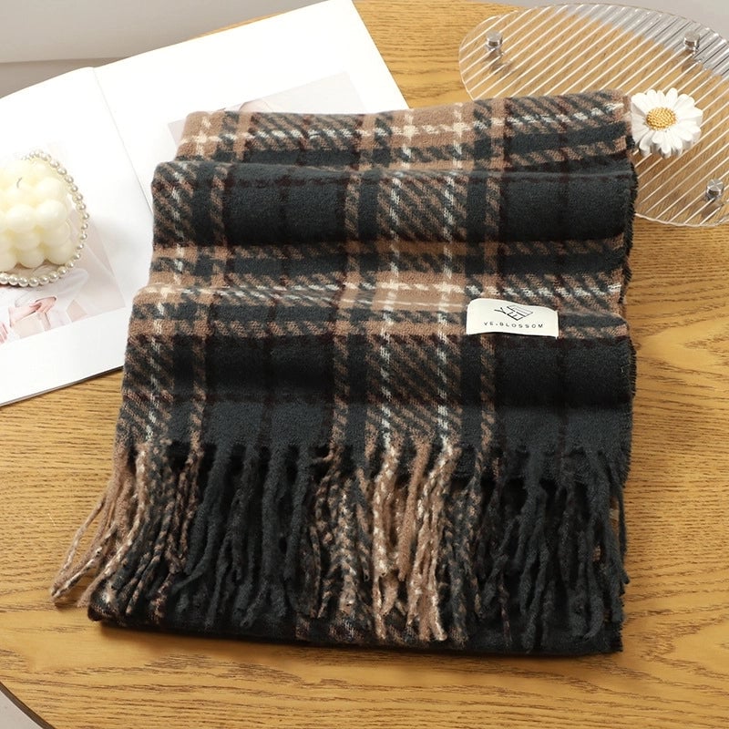Women's Basic Plaid Polyester Scarf