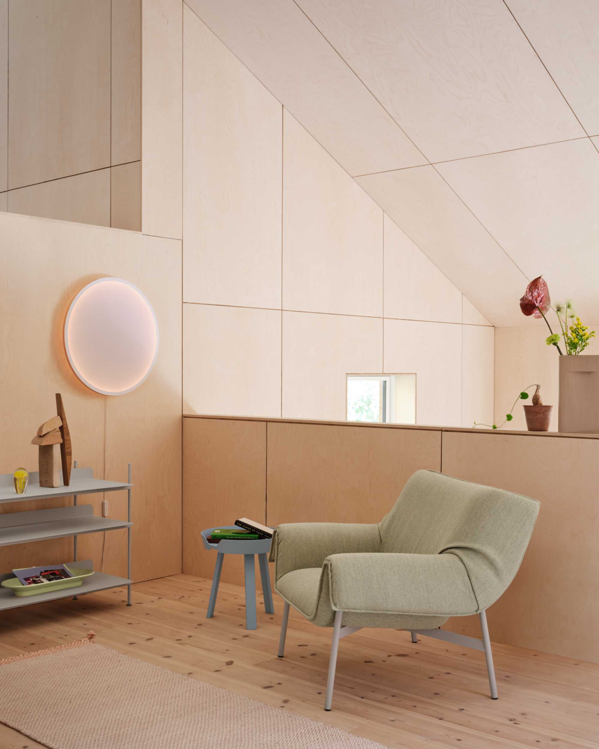 Calm Wall Lamp