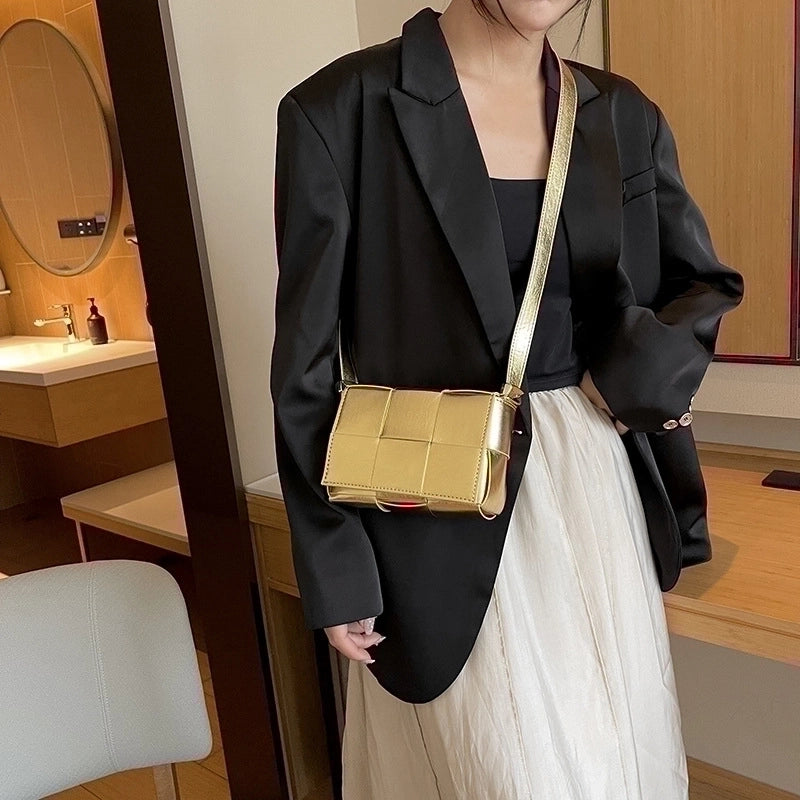 Women's Medium Pu Leather Solid Color Elegant Classic Style Square Magnetic Buckle Shoulder Bag Crossbody Bag