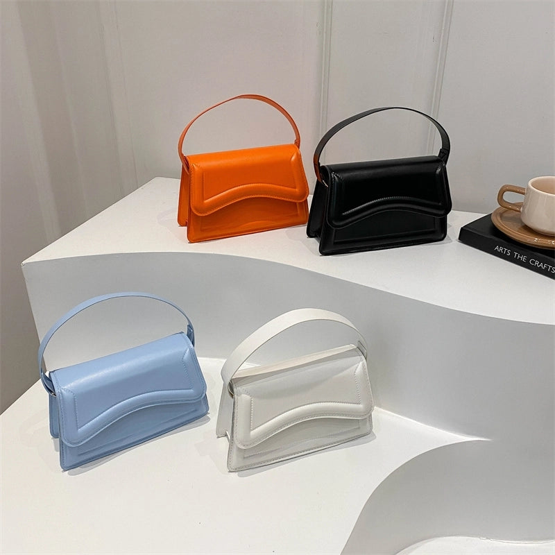 Women's Medium Pu Leather Solid Color Streetwear Square Flip Cover Handbag