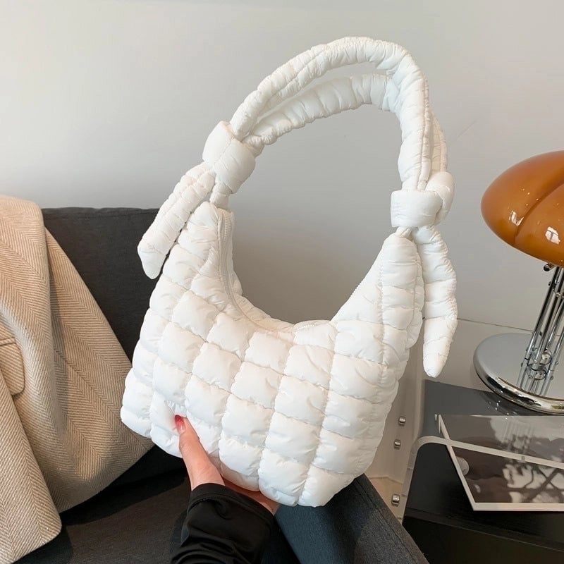 Women's Medium All Seasons Nylon Solid Color Streetwear Square Zipper Shoulder Bag