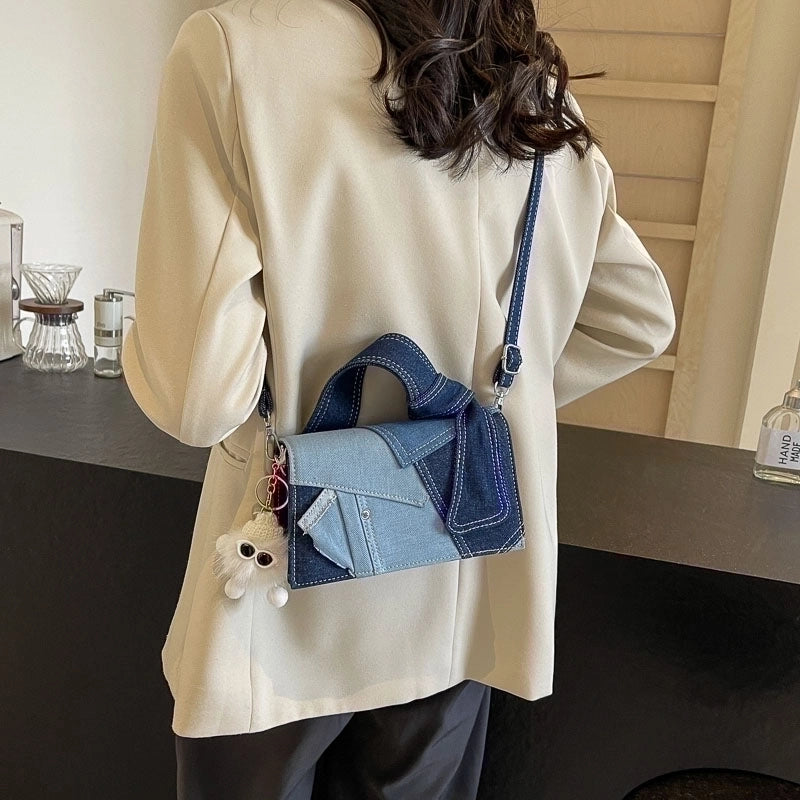 Women's Medium Denim Solid Color Classic Style Streetwear Magnetic Buckle Shoulder Bag Crossbody Bag