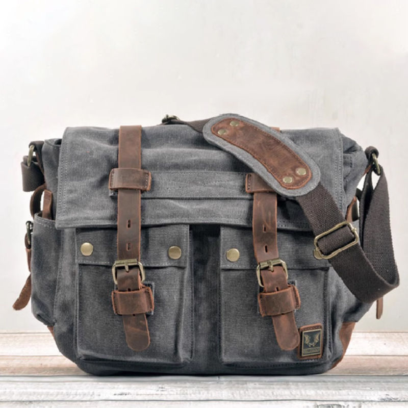 Vintage Outdoor Canvas Messenger Bag